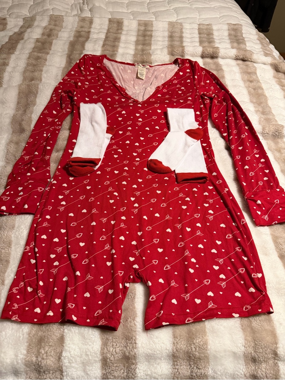 Women’s Red Heart and Arrow Long-sleeved Romper with Included Tall Socks - Large